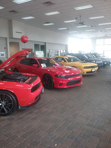 Car Dealer «Waconia Dodge Chrysler Jeep», reviews and photos, 905 Strong Dr, Waconia, MN 55387, USA