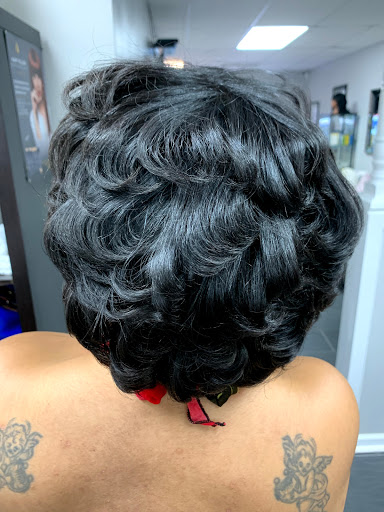 Hair Salon «Jireh Dominican Hair Salon», reviews and photos, 10205 S Dolfield Rd, Owings Mills, MD 21117, USA