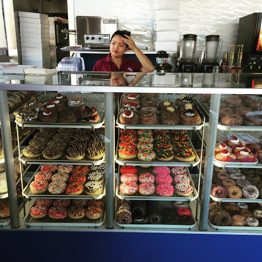 Donut Shop «SK Donuts & Croissant», reviews and photos, 5850 W 3rd St, Los Angeles, CA 90036, USA