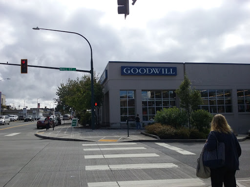 Thrift Store «Goodwill Everett», reviews and photos, 3002 Hoyt Ave, Everett, WA 98201, USA