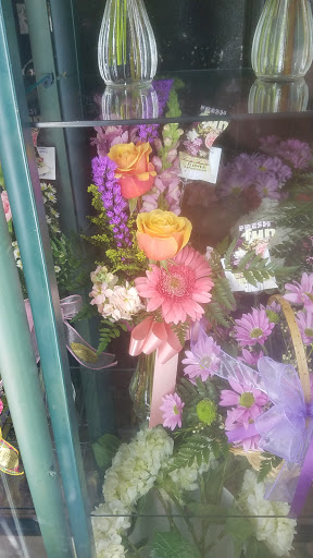 Florist «Corner Gifts & Florist», reviews and photos, 2703 E Moore Ave, Searcy, AR 72143, USA