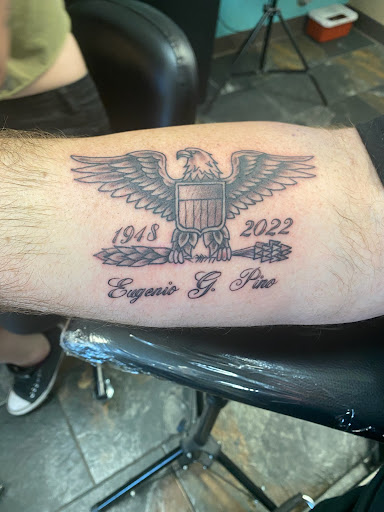 Tattoo Shop «West Coast Tattoo Parlor», reviews and photos, 5597 S Rainbow Blvd #120, Las Vegas, NV 89118, USA