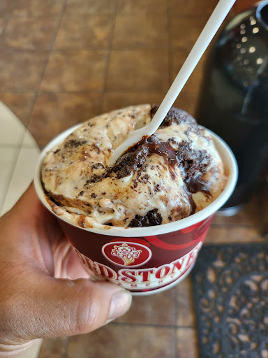 Ice Cream Shop «Cold Stone Creamery», reviews and photos, 32389 John R Rd, Madison Heights, MI 48071, USA