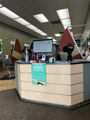 Hair Salon «Great Clips», reviews and photos, 1740 Columbus Pike Suite 101C, Delaware, OH 43015, USA