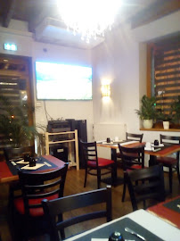 Atmosphère du Restaurant vietnamien Restaurant La Baie d'Halong à Albi - n°3