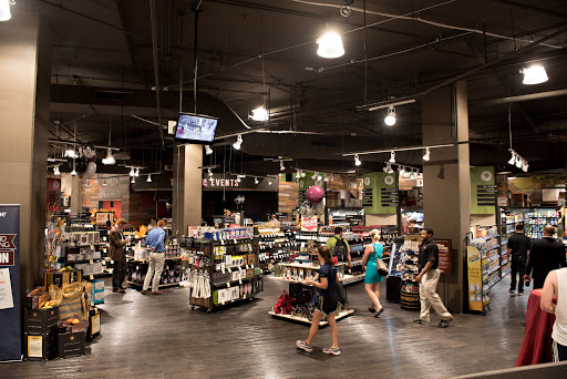 Wine Store «Total Wine & More», reviews and photos, 800 N Glebe Rd, Arlington, VA 22203, USA