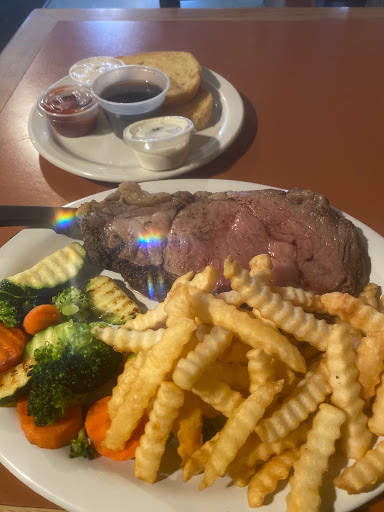 Restaurant «The Embers», reviews and photos, 1811 State Hwy 99 N, Eugene, OR 97402, USA