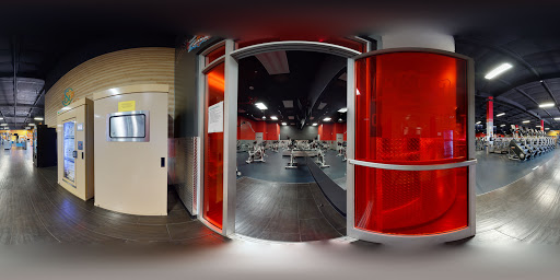 Health Club «Crunch - Stockton», reviews and photos, 1155 E March Ln, Stockton, CA 95210, USA