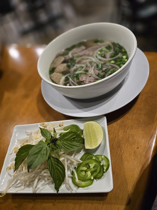 Wow Pho & Grill