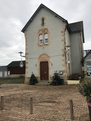 Mairie De Curdin à Curdin
