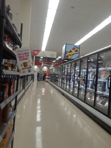 Grocery Store «Schnucks», reviews and photos, 1160 Shackelford Rd, Florissant, MO 63031, USA