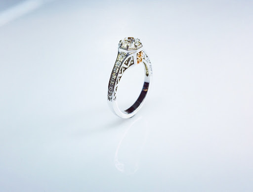 Jeweler «Les Olson Jewelers», reviews and photos, 35130 US Hwy 19 N, Palm Harbor, FL 34684, USA