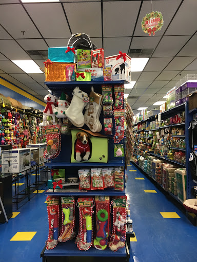 Petland Discounts - Paterson, 128 Main St, Paterson, NJ 07505, USA, 