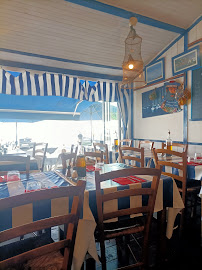 Atmosphère du Restaurant de fruits de mer Restaurant Le P' Tit Pecheur à Capbreton - n°1