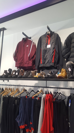 Shoe Store «Mr. Footwear», reviews and photos, 5537 Broadway, Bronx, NY 10463, USA