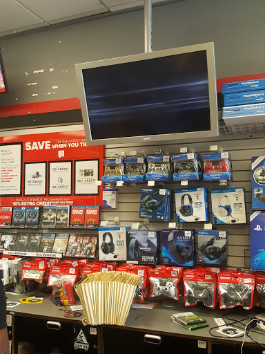 Video Game Store «GameStop», reviews and photos, 9542 Joseph Campau Ave, Hamtramck, MI 48212, USA