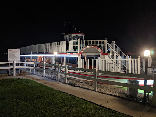 Tourist Attraction «Dixie Boat», reviews and photos, 401 S Dixie Dr, North Webster, IN 46555, USA