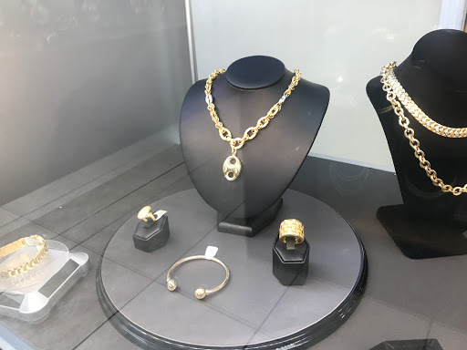 Ultra Jewelry