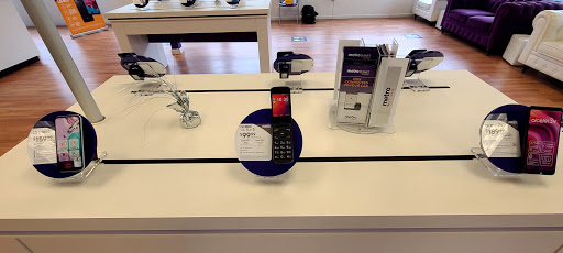 Cell Phone Store «MetroPCS Authorized Dealer», reviews and photos, 703 E Landis Ave, Vineland, NJ 08360, USA