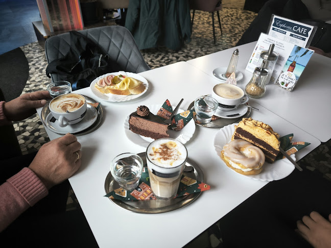 Euphoria Cafe