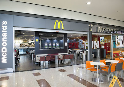 McDonald,s - Centro Comercial Gran Plaza | Ctra. Alicún, s/n | Local 1-2 - 04740, Av. Roquetas, 04740 Roquetas de Mar, Almería, Spain
