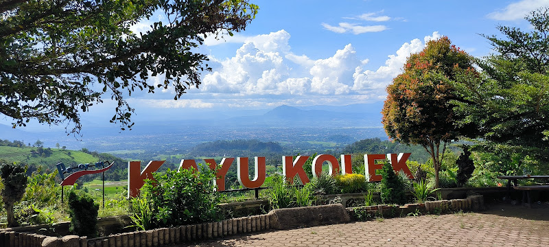 Panorama Kayu Kolek