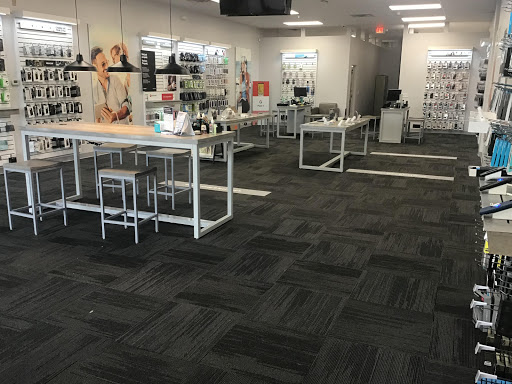 Cell Phone Store «GoWireless Verizon Authorized Retailer», reviews and photos, 728 Corylus Dr SW, Pataskala, OH 43062, USA