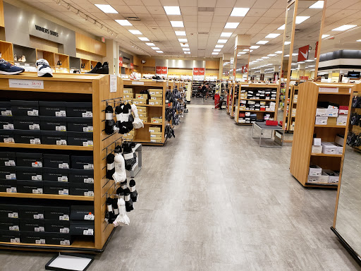 Department Store «Century 21 Department Store», reviews and photos, 61-35 Junction Blvd, Rego Park, NY 11374, USA