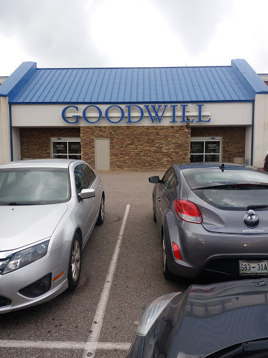 Thrift Store «Goodwill», reviews and photos