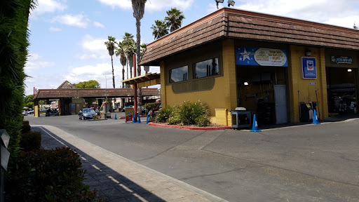 Car Wash «7 Flags Full Service Car Wash, Detail, & Express Lube», reviews and photos, 2270 N Texas St, Fairfield, CA 94533, USA