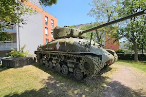 M4A1E8 Sherman Fury à Colmar image