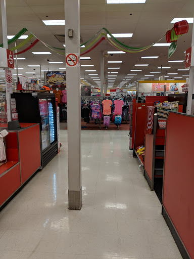 Department Store «Target», reviews and photos, 2000 9th Ave SE, Watertown, SD 57201, USA