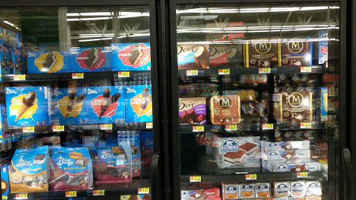 Department Store «Walmart Supercenter», reviews and photos, 100 N Main St, Manville, NJ 08835, USA