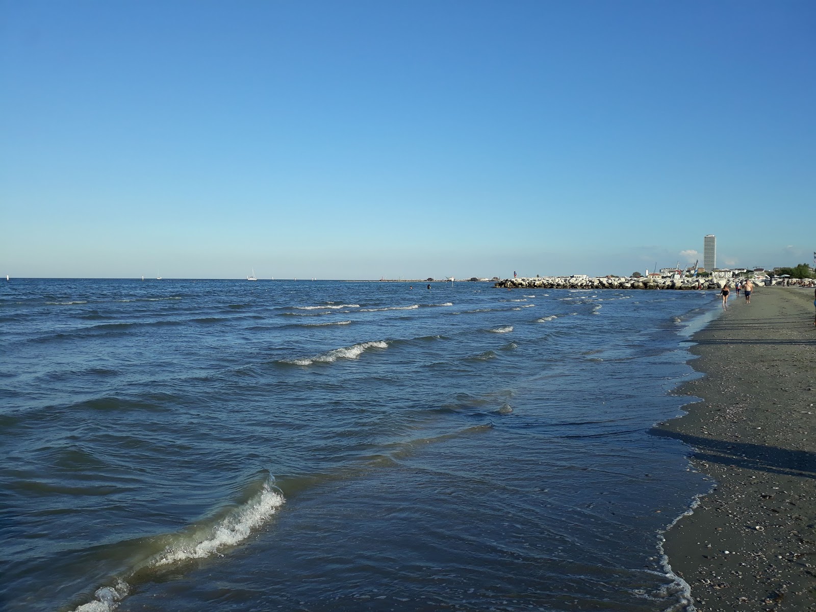 Fotografie cu West beach cu o suprafață de nisip strălucitor