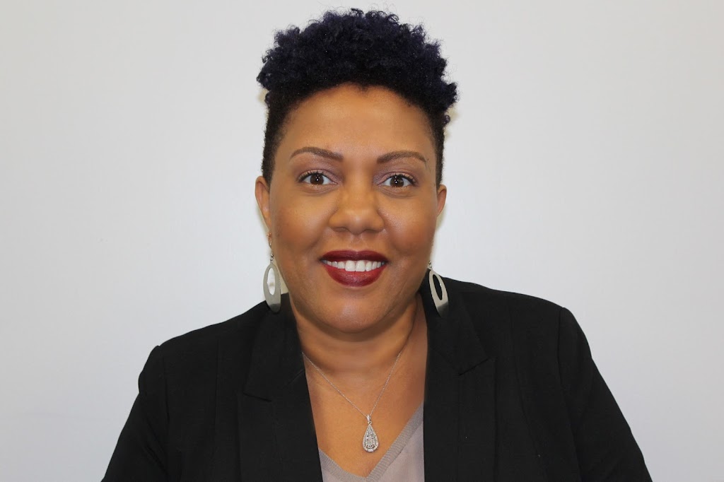 Harmony, Kinks, & Curls 33462