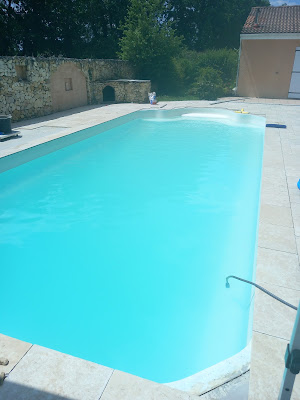 Sur L'o Piscine à Avensan