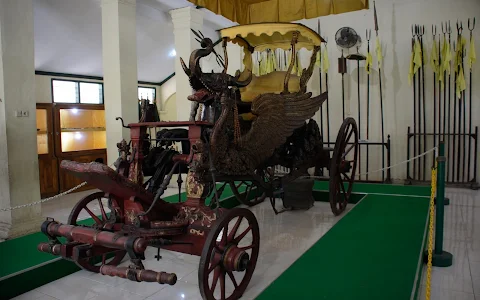 Singa Barong Carriage Museum image