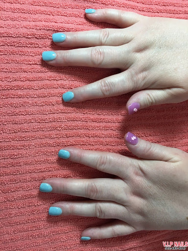 Nail Salon «VIP Nails & Spa Beauty Salon», reviews and photos, 1931 S Hurstbourne Pkwy, Louisville, KY 40220, USA