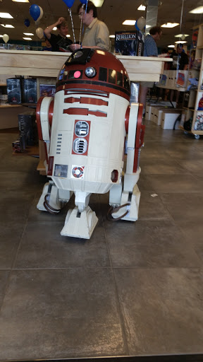 Comic Book Store «Fantasy Shop», reviews and photos, 2125 Zumbehl Rd, St Charles, MO 63303, USA