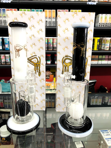 Tobacco Shop «Sky High Smoke Shop», reviews and photos, 19801 NW 27th Ave, Miami Gardens, FL 33056, USA