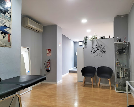 POPPA Barber Shop  & TATTOO Cuarte en Cuarte de Huerva, Zaragoza