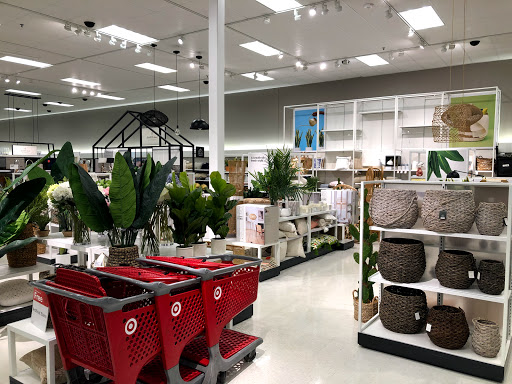 Department Store «Target», reviews and photos, 28201 Diehl Rd, Warrenville, IL 60555, USA