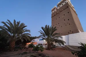 (كحيلان) قصر الشيخ جابر أبوساق التاريخي image