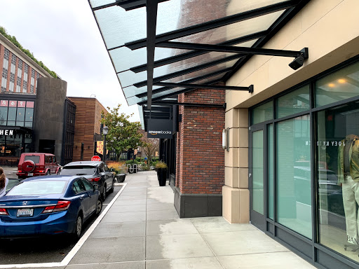 Book Store «Amazon Books», reviews and photos, 4601 26th Ave NE, Seattle, WA 98105, USA