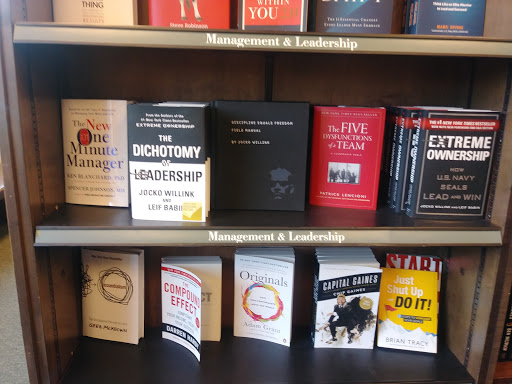 Book Store «Barnes & Noble», reviews and photos, 1542 Northern Blvd, Manhasset, NY 11030, USA