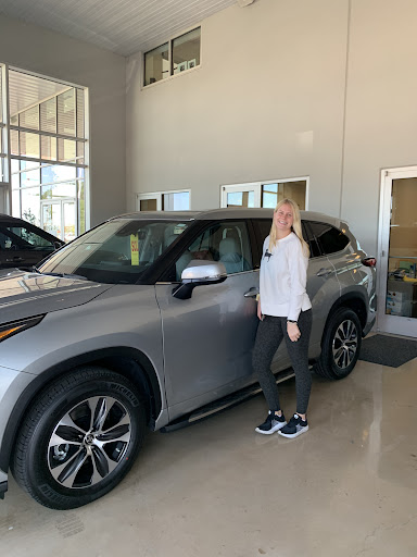 Toyota Dealer «Red McCombs Toyota», reviews and photos, 13526 Interstate 10 Frontage Rd, San Antonio, TX 78249, USA