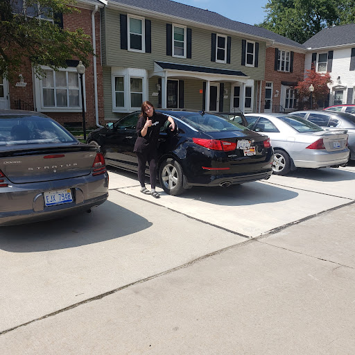 Car Dealer «RightWay Auto Sales», reviews and photos, 34966 S Gratiot Ave, Charter Twp of Clinton, MI 48035, USA