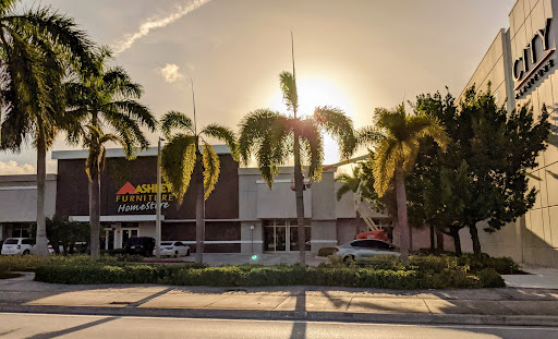 Furniture Store «Ashley HomeStore», reviews and photos, 18780 S Dixie Hwy, Cutler Bay, FL 33157, USA