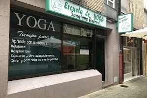 Centro de Yoga Sanatana Dharma Oviedo image