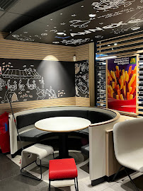 Atmosphère du Restauration rapide McDonald's à Saint-Médard-en-Jalles - n°15